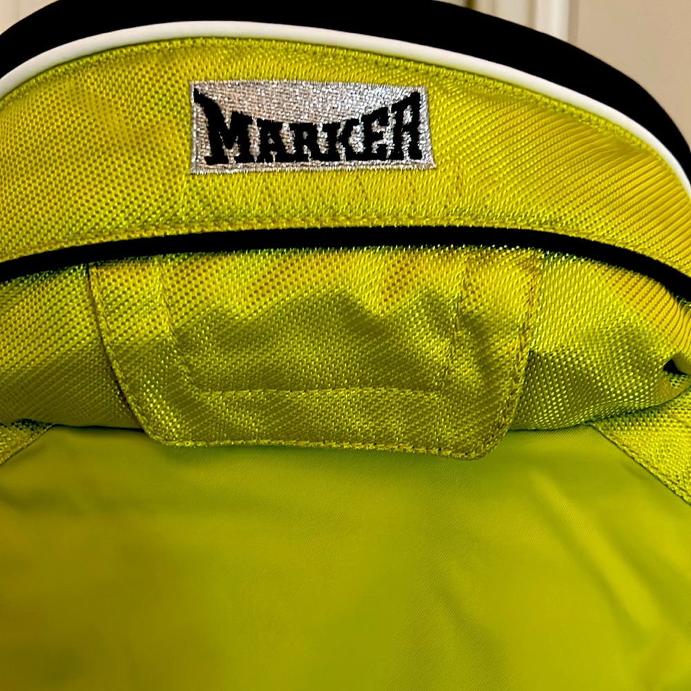 Women’s Marker Like New Versatile Lightweight Win… - image 3